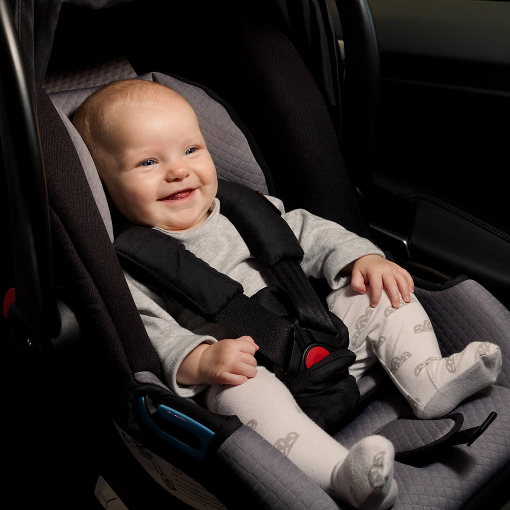 Car　Essential　Seat　Newborn　Mountain　Buggy®　protect™　Infant