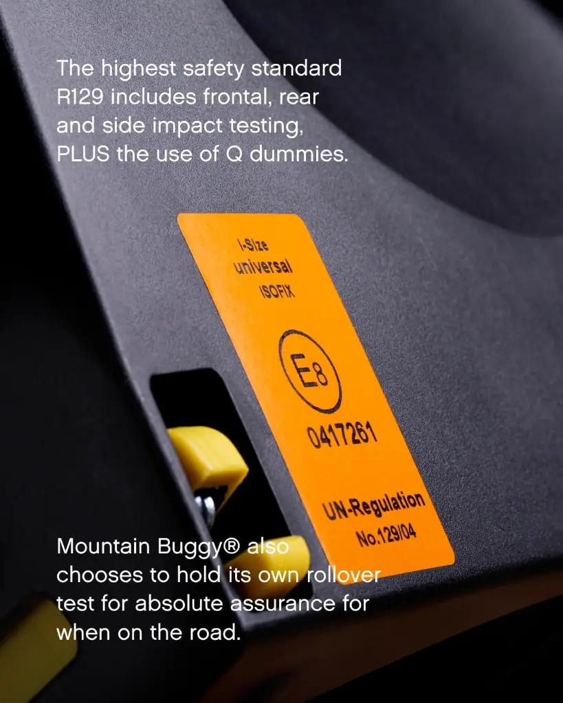 mountain-buggy-nest-car-seat-rotating-base-isofix-certification-label-closeup.webp