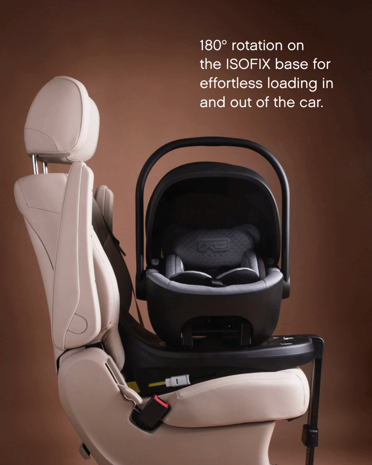 mountain-buggy-nest-carseat-detail-isofix-180.gif