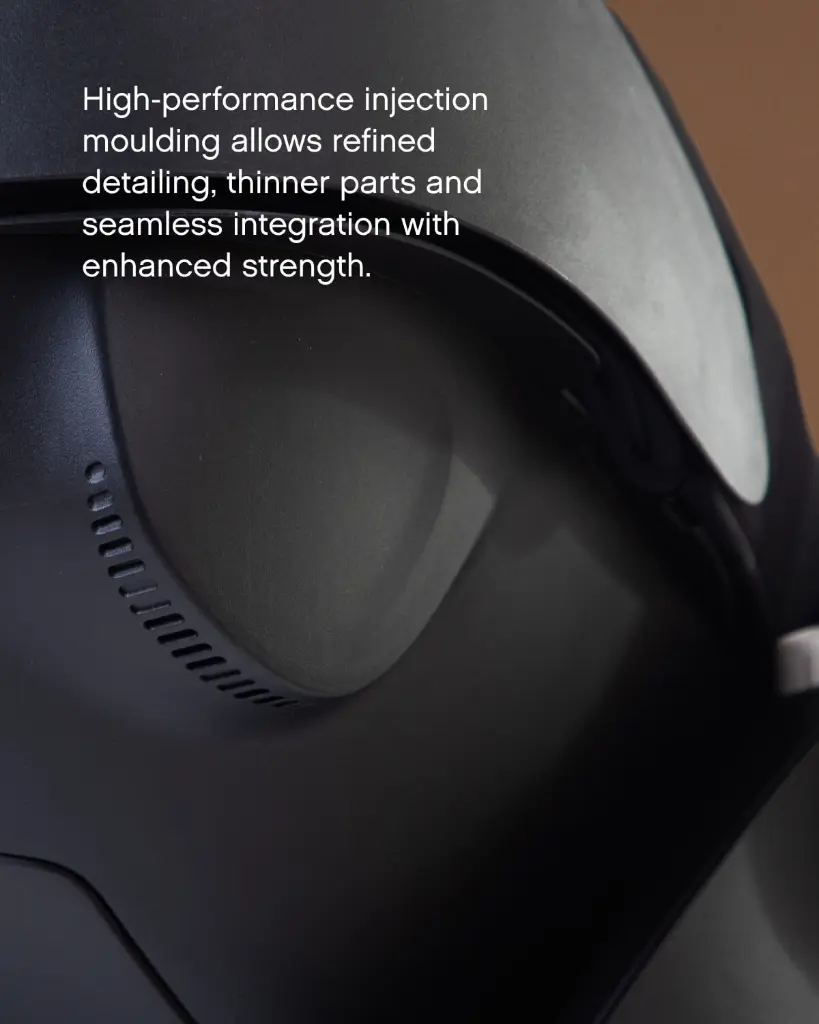 mountain-buggy-protect-car-seat-detail-injection-moulding.webp