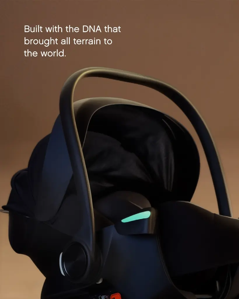 mountain-buggy-protect-car-seat-detail-DNA.webp