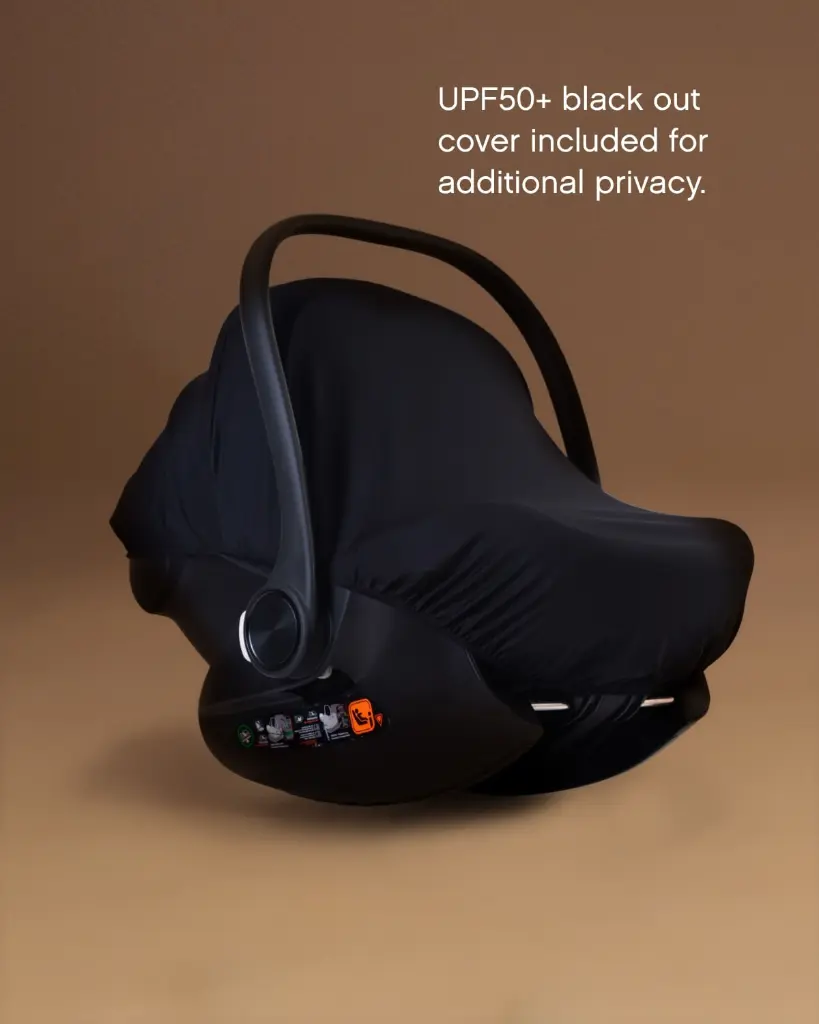 mountain-buggy-protect-car-seat-detail-blackout-cover.webp