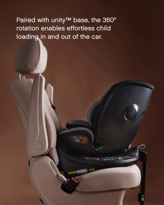 mountain-buggy-saferotate-carseat-detail-360-on-seat-6frames-682h.gif