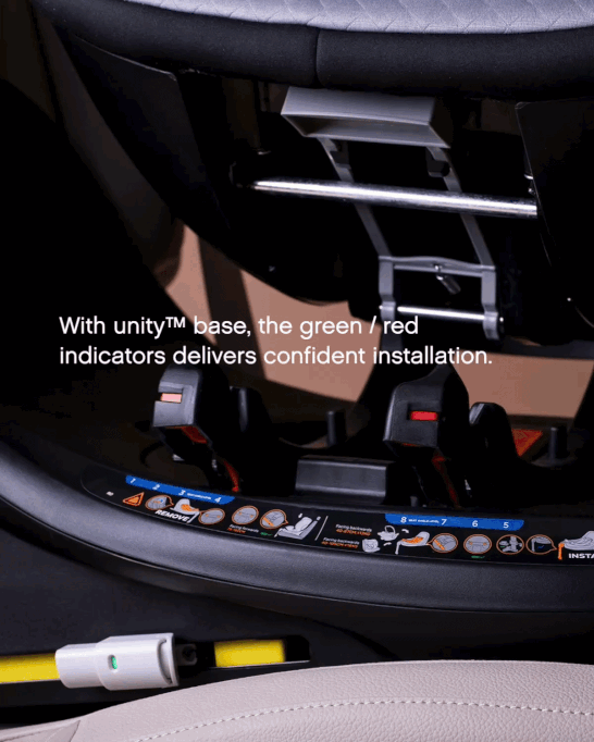 mountain-buggy-saferotate-carseat-detail-green-red-indicators-6frames-682h.gif