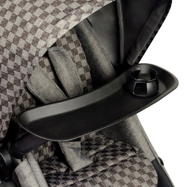 Mountain Buggy cosmopolitan food tray close up on the cosmopolitan luxury buggy in colour geo_black