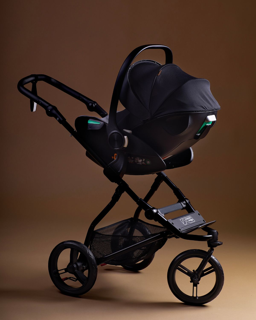 mountain-buggy-swift-buggy-Car-seat-adaptors-on-mountain-buggy-swift-buggy.webp