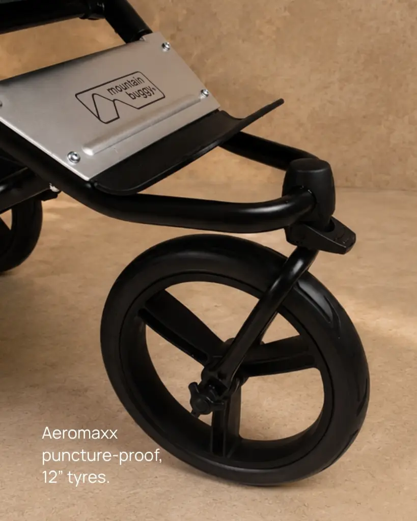 mountain-buggy-urban-jungle-Artisan-Aeromaxx-puncture-proof-tyres-jade-32.webp