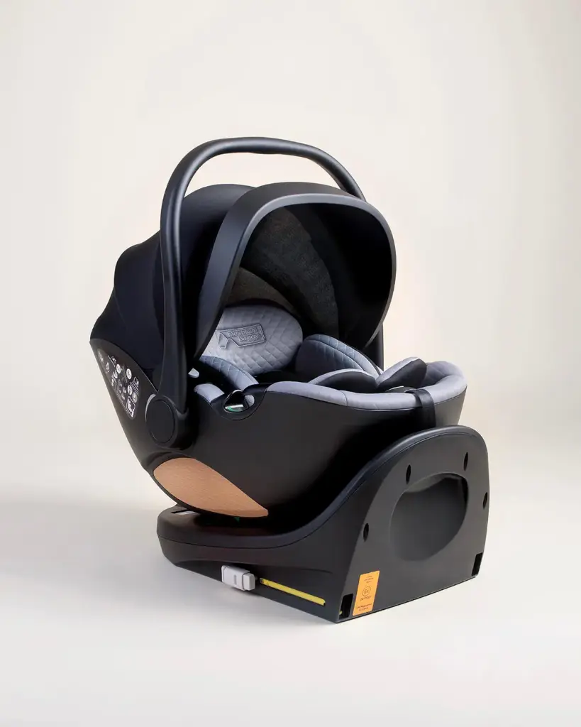 nest™ R129 i-size infant car seat with rotating base